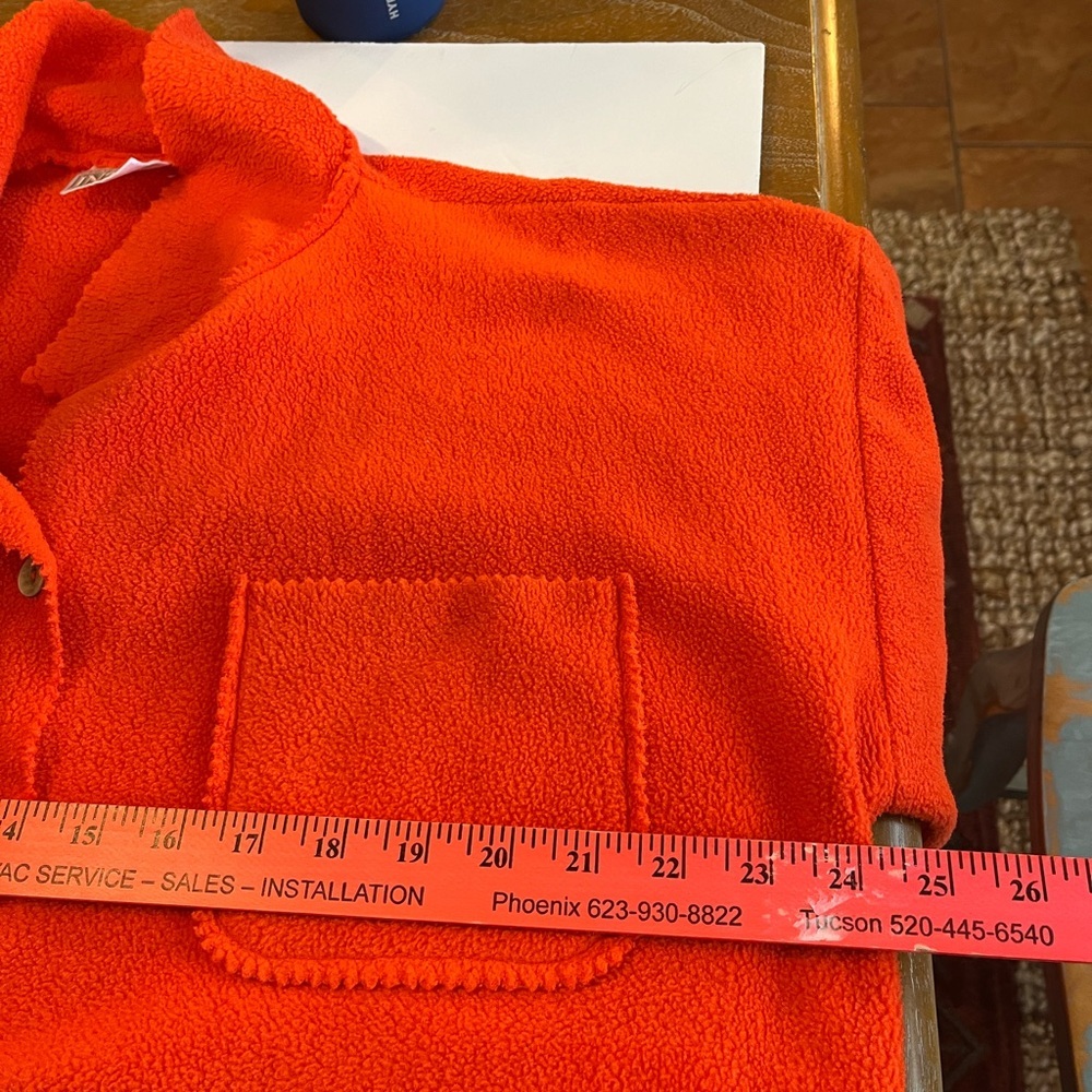 Women’s Shacket Size XL Moda International Red/Orange Fleece Sharktooth Buttons - Picture 13 of 15